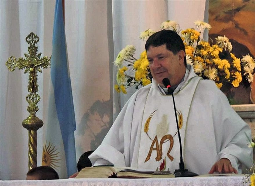 Continuará en prisión un sacerdote “sanador” condenado a 23 años de prisión por abuso sexual de menores