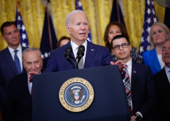 Comienza el proceso anunciado por Biden para legalizar a medio millón de indocumentados