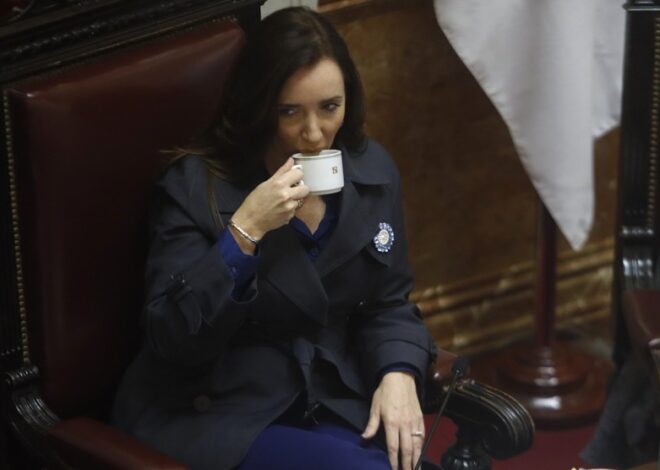 Villarruel acordó con los dialoguistas para posponer la sanción de la fórmula jubilatoria Villarruel acordó con los dialoguistas para posponer la sanción de la fórmula jubilatoria