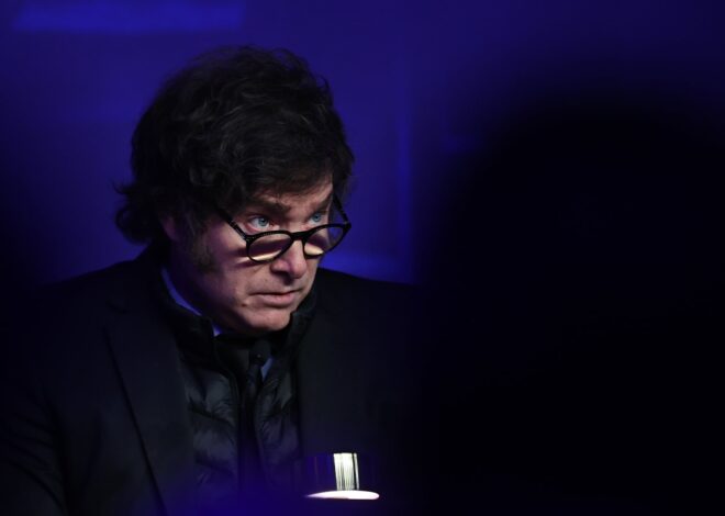 Milei profundiza el discurso antifeminista tras las denuncias de violencia de género contra Fernández