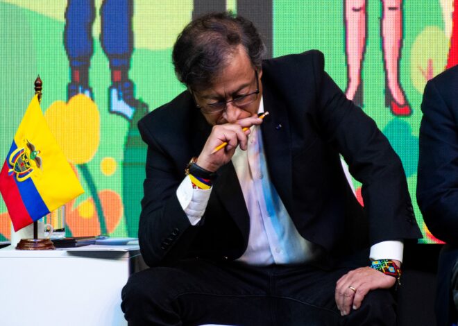 El proceso de paz entre el Gobierno de Gustavo Petro y el ELN enfrenta su mayor crisis El proceso de paz entre el Gobierno de Gustavo Petro y el ELN enfrenta su mayor crisis