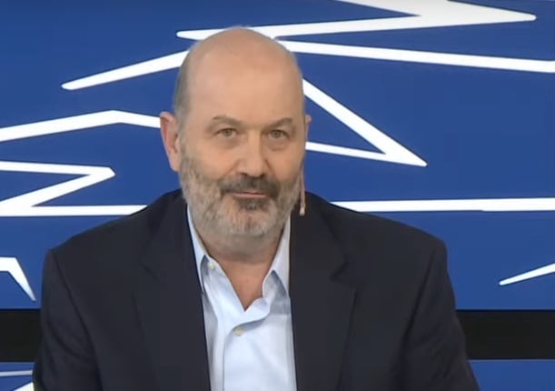 Federico Sturzenegger se metió en la pelea entre Mercado Libre y Modo: “No me gusta que los bancos estén pidiendo regulación” Federico Sturzenegger se metió en la pelea entre Mercado Libre y Modo: “No me gusta que los bancos estén pidiendo regulación”