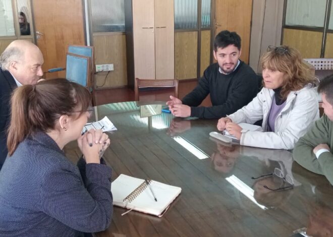 Acuerdan acciones conjuntas entre Relaciones Laborales y la Universidad Nacional de San Luis Acuerdan acciones conjuntas entre Relaciones Laborales y la Universidad Nacional de San Luis