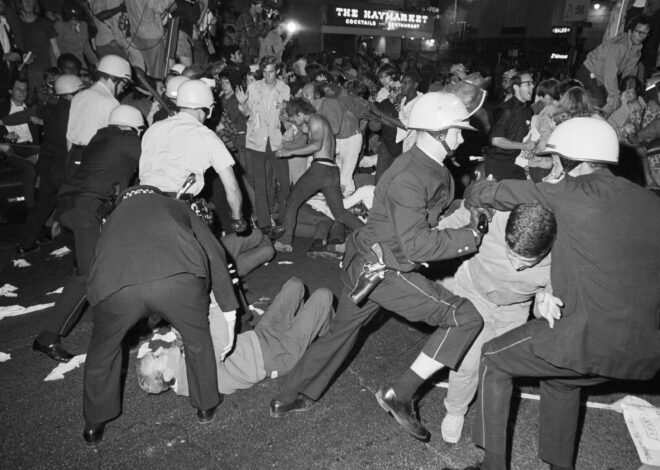 Del caos al triunfalismo: Chicago, escenario de lo mejor y lo peor del Partido Demócrata