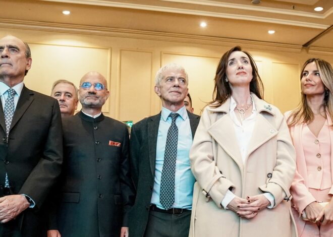 En fotos. Todos los invitados al festejo por el Día de la Independencia de la India En fotos. Todos los invitados al festejo por el Día de la Independencia de la India