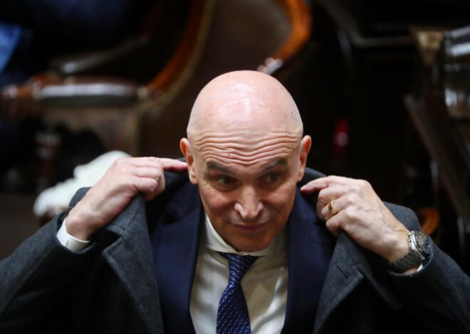 Espert dijo que hay que subir la edad jubilatoria en medio de la tensión por la ley de movilidad Espert dijo que hay que subir la edad jubilatoria en medio de la tensión por la ley de movilidad