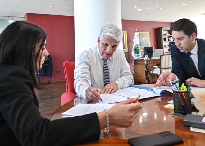 Equipararon el monto de la beca ‘Construyendo Sueños’ con el de la Beca al Mérito Equipararon el monto de la beca ‘Construyendo Sueños’ con el de la Beca al Mérito