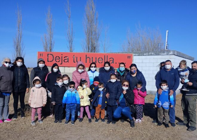 Estudiantes de La Toma visitaron la planta recicladora ‘Peuma’ Estudiantes de La Toma visitaron la planta recicladora ‘Peuma’