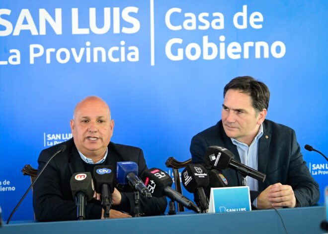 Avanza el trabajo del Ejecutivo y los productores para mantener los caminos rurales Avanza el trabajo del Ejecutivo y los productores para mantener los caminos rurales