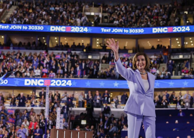 El entusiasmo demócrata por la candidatura de Kamala Harris impulsa su batalla por el control del Congreso