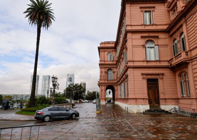 La Casa Rosada reforzó los controles de seguridad tras el ataque a la Sociedad Rural La Casa Rosada reforzó los controles de seguridad tras el ataque a la Sociedad Rural