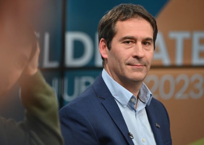 Condenan a ex funcionarios kirchneristas por corrupción en Chubut Condenan a ex funcionarios kirchneristas por corrupción en Chubut