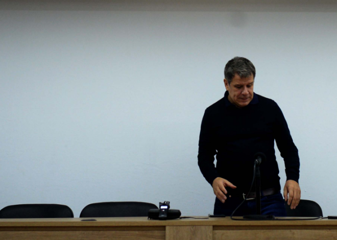 Los radicales de Manes presionan para voltear el DNU 70 mientras el peronismo plancha el debate