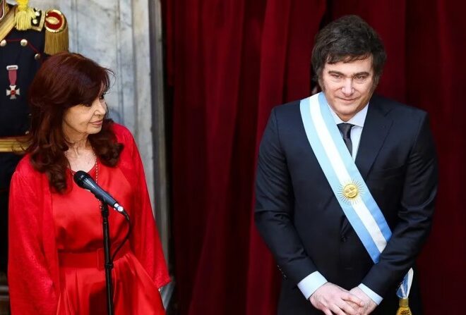 Cristina invitó a Milei al Patria y lo acusó de boludear en las redes