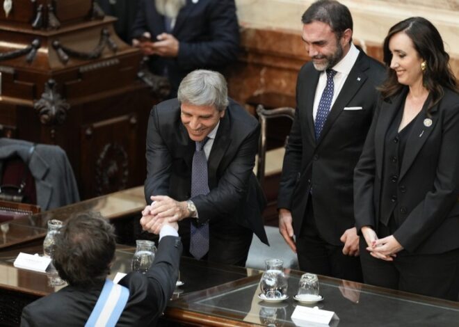Según el gobierno el año que viene la Argentina crecerá 5%, con un 18% de inflación anual Según el gobierno el año que viene la Argentina crecerá 5%, con un 18% de inflación anual