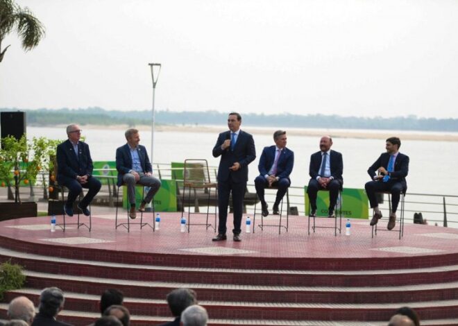 Seis gobernadores se reunieron para crear la Región Litoral Seis gobernadores se reunieron para crear la Región Litoral