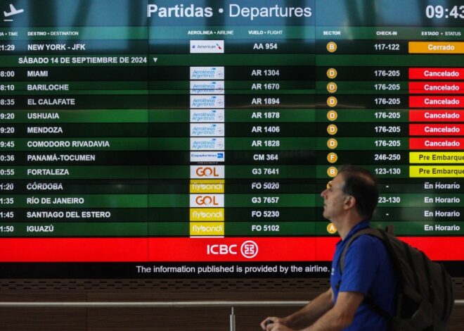 Sigue el paro en Aerolíneas: más de 300 vuelos cancelados y 37.000 pasajeros afectados Sigue el paro en Aerolíneas: más de 300 vuelos cancelados y 37.000 pasajeros afectados