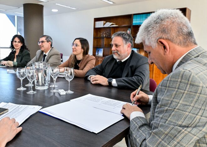 Poggi firmó el proyecto de creación del registro provincial de huellas genéticas digitalizadas