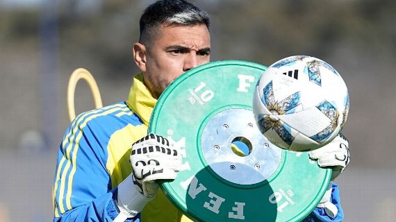 Diego Martínez, a la espera de dos de sus principales figuras en Boca para la Copa Argentina boca