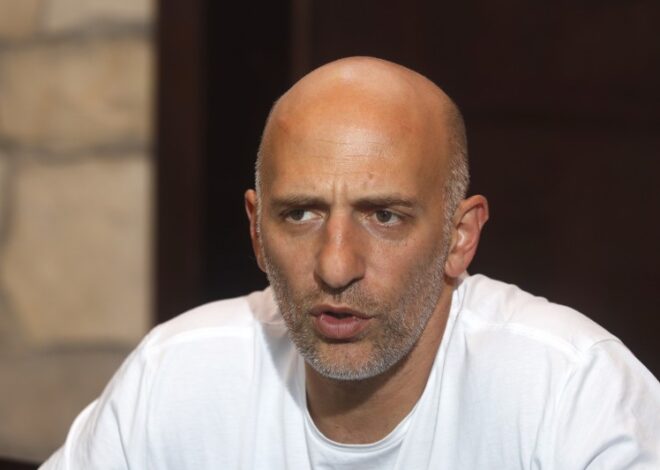 Yacobitti apuntó a Macri por el apoyo al veto: "Para algunos la educación es como los globos o el papel picado" Yacobitti apuntó a Macri por el apoyo al veto: "Para algunos la educación es como los globos o el papel picado"