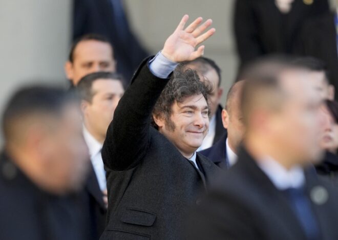 Según la encuestadora que vaticinó el triunfo de Milei, más de la mitad de los argentinos desaprueban su gestión