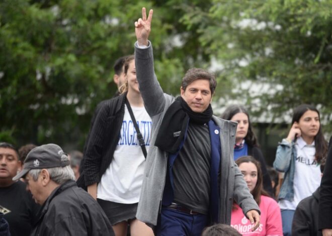 Kicillof esquivó la interna del PJ pero elogió a Cristina por crear universidades Kicillof esquivó la interna del PJ pero elogió a Cristina por crear universidades