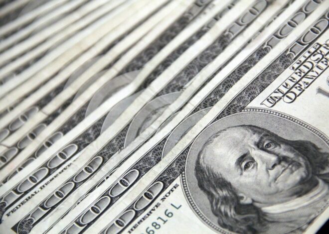 Lluvia de dólares: boom de plata barata para empresas por el blanqueo de capitales