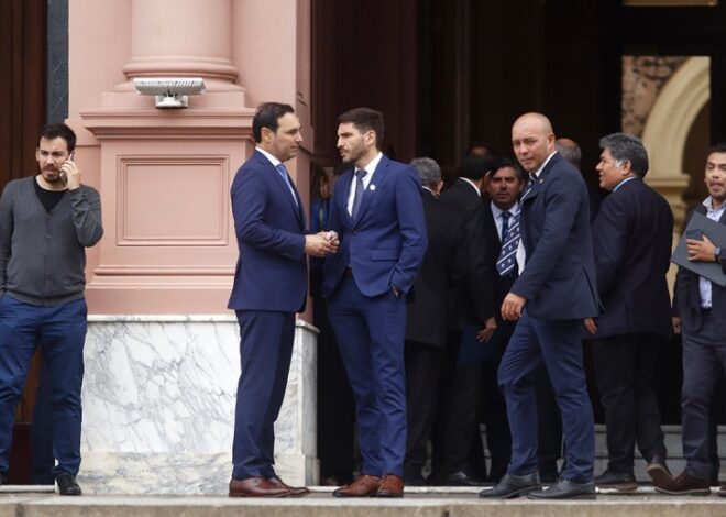 Ahora los gobernadores de Juntos piden a Francos y Caputo una negociación para tratar el presupuesto en extraordinarias Ahora los gobernadores de Juntos piden a Francos y Caputo una negociación para tratar el presupuesto en extraordinarias