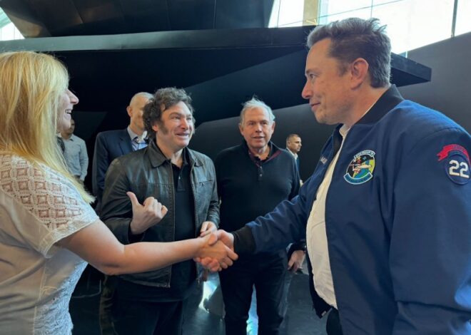La CNN desmiente a Milei y niega que Musk haya comprado la cadena La CNN desmiente a Milei y niega que Musk haya comprado la cadena