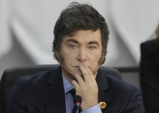 Tras los cruces con Longobardi y Feinmann, Milei salió a agitar los ataques contra periodistas