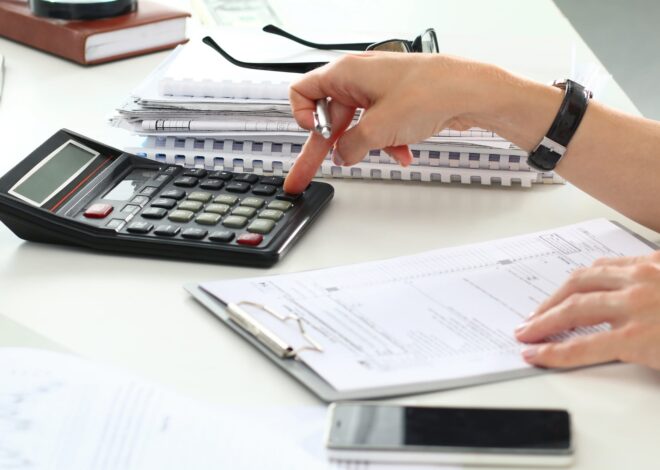 La recaudación impositiva de octubre tuvo una caída real de 3%