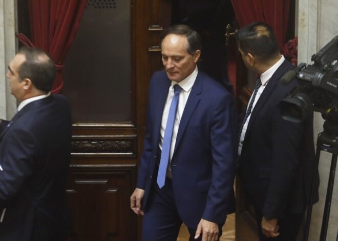 En el peronismo de Corrientes piden la expulsión de Camau Espínola tras la caída de Kueider