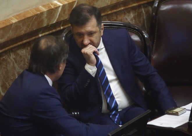Milei tienta a Kueider con una embajada en Montevideo para que acepte ser candidato y perjudicar al peronismo