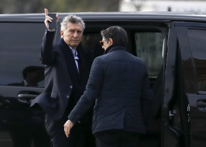 Exclusivo: Hablan de una cumbre Macri-Santiago Caputo para explorar un acuerdo