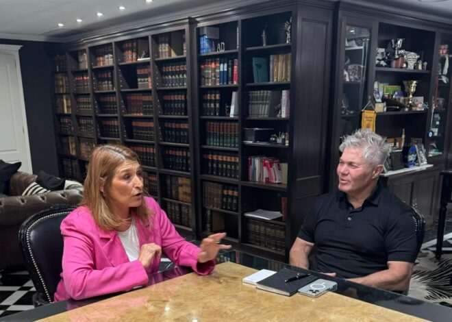 Furiosa con Pareja, la presidenta del Parlasur rompe con los libertarios y se va con Burlando