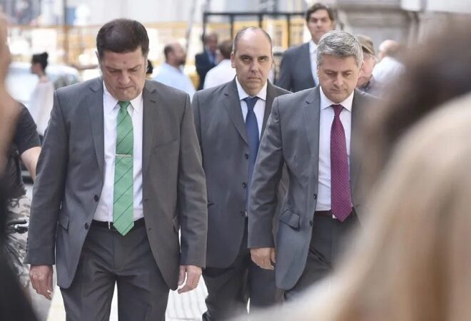 Martínez di Giorgi deberá investigar a Toto  y Nicky Caputo por sospecha de información privilegiada con acciones de ByMA