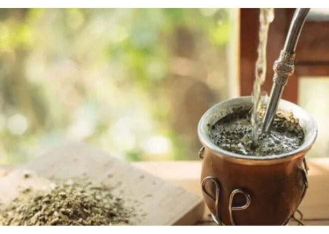 Se derrumbó la venta de yerba en el mercado interno, pero las exportaciones van camino al récord Se derrumbó la venta de yerba en el mercado interno, pero las exportaciones van camino al récord