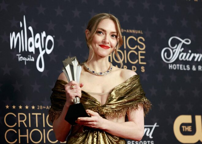 Amanda Seyfried y el accidente que la dejó semidesnuda frente a Glen Powell