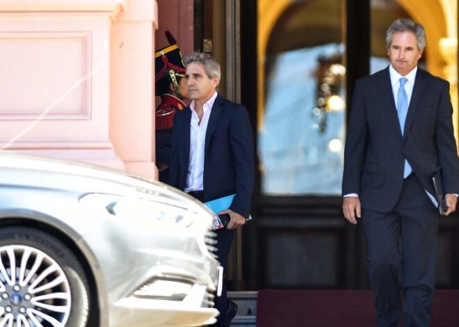 El Banco Nación compró casi toda la deuda que emitió Caputo para evitarle un Waterloo