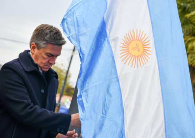 Apretado por la falta de fondos, el radical Zdero cerró con Milei Apretado por la falta de fondos, el radical Zdero cerró con Milei