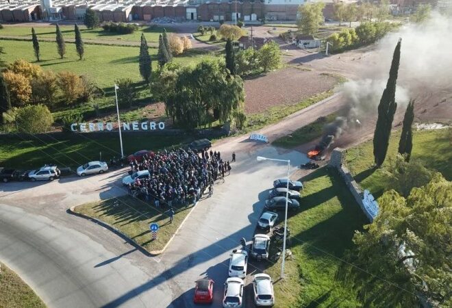 Fábrica de cerámicos despidió a casi 100 trabajadores y se profundiza la crisis de la construcción