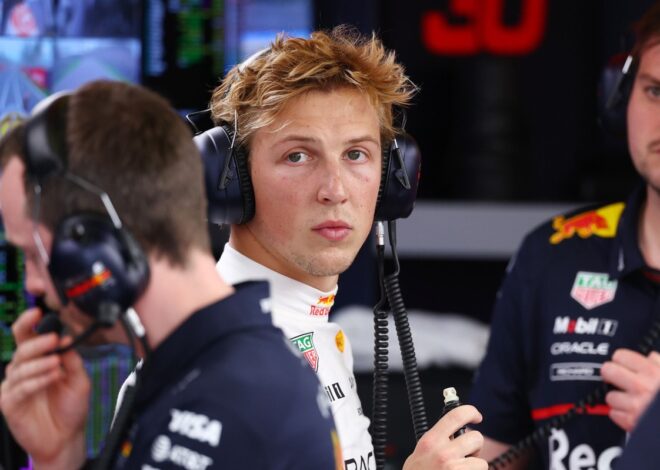 Red Bull confirma el problema del coche de Lawson el sábado en Melbourne