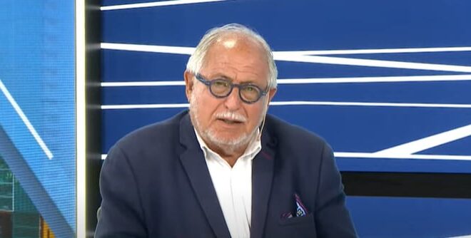 Un exembajador argentino criticó a Javier Milei por no invitar a los expresidentes al funeral del papa Francisco