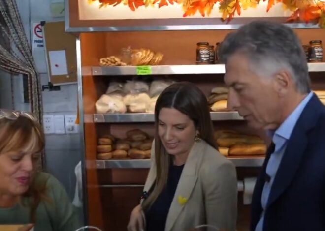 Una vecina le pidió a Mauricio Macri que “acompañe a Milei” y respondió que el Presidente “se tiene que dejar”