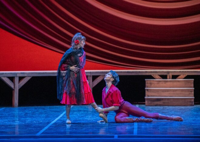 Excelente montaje de “Carmen”, que fascinó al público en un auspicioso inicio de la temporada de ballet Excelente montaje de “Carmen”, que fascinó al público en un auspicioso inicio de la temporada de ballet