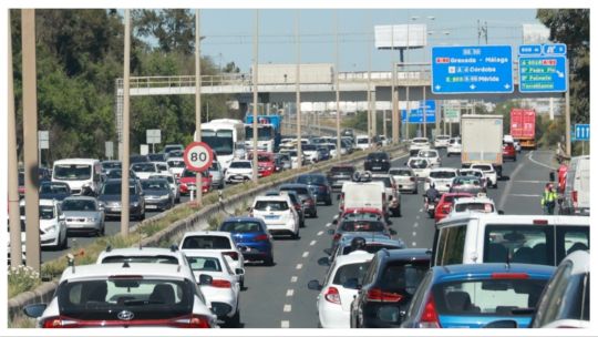 La electricidad se restablece en España y Portugal tras un apagón masivo La electricidad se restablece en España y Portugal tras un apagón masivo