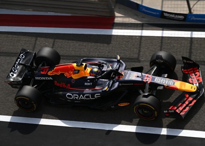 Brundle espera "duras conversaciones" en Red Bull tras su pobre actuación en Bahréin Brundle espera "duras conversaciones" en Red Bull tras su pobre actuación en Bahréin