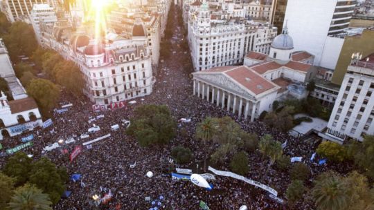 Día 487: La oposición está en las calles, pero no en la CGT Día 487: La oposición está en las calles, pero no en la CGT