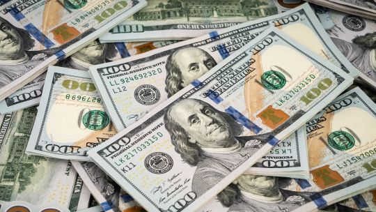 El dólar blue sigue a la baja este 30 de abril