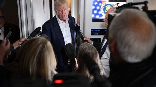Adiós a Francisco: Trump llegó a Roma, habló de "varias reuniones" y de "acuerdo cercano" entre Rusia-Ucrania
